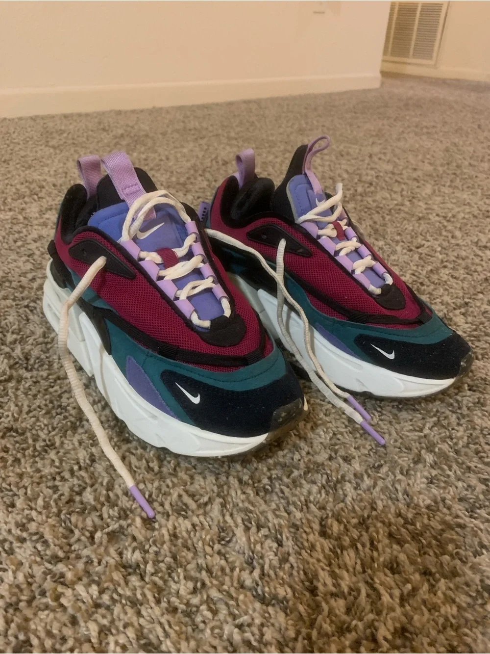 Nike Women's Multicolor Chunky Sneaker - Purple/Teal/Black